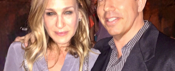 selfie of Sarah Jessica Parker with Paul Scott Adamo